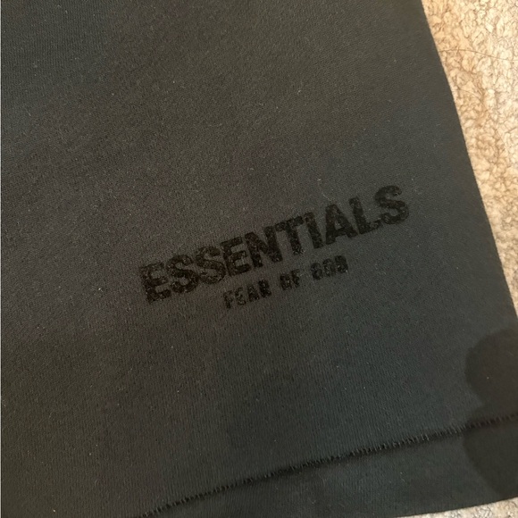 Fear of God Essentials Black Shorts - Large - Picture 3 of 6